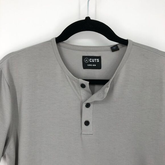 Cuts Henley Tee Mens Medium Light Gray Curve-Hem Short Sleeve - Picture 3 of 11